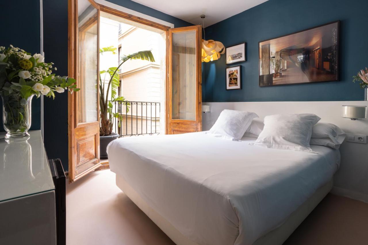 Hostal Sol Y K Барселона Екстер'єр фото