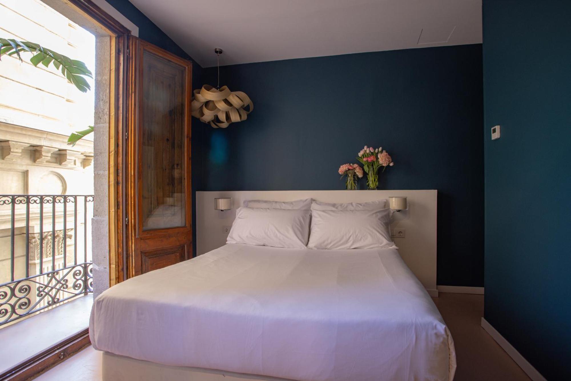 Hostal Sol Y K Барселона Екстер'єр фото