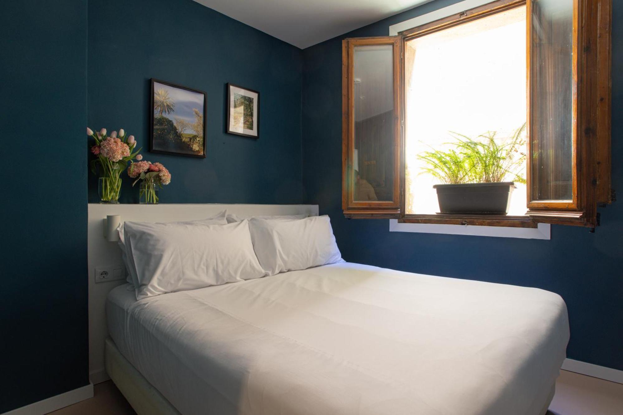 Hostal Sol Y K Барселона Екстер'єр фото