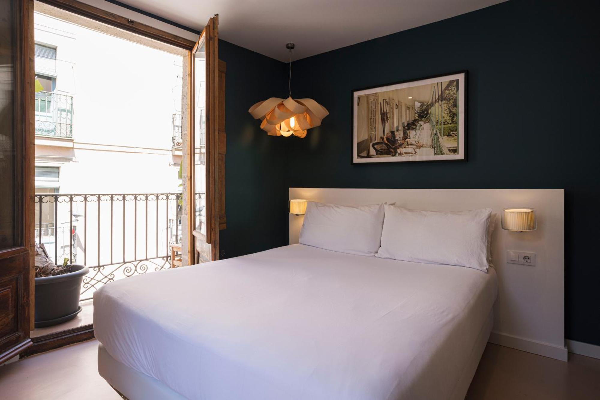 Hostal Sol Y K Барселона Екстер'єр фото